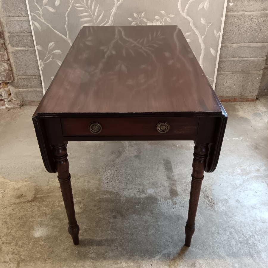 Pembroke Drop Leaf Table (18).jpg